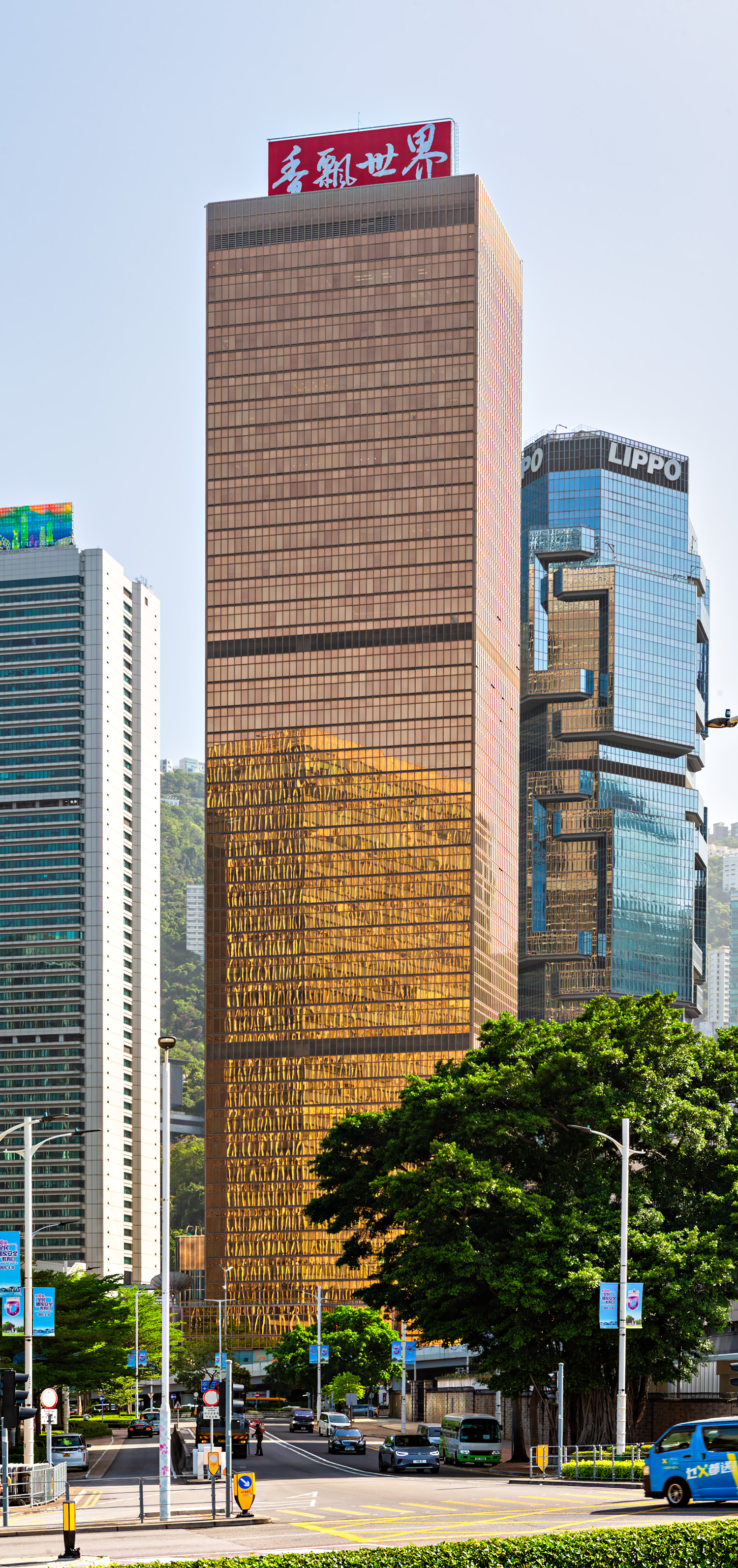 Far East Finance Centre, Hong Kong - View from the north. © Mathias Beinling